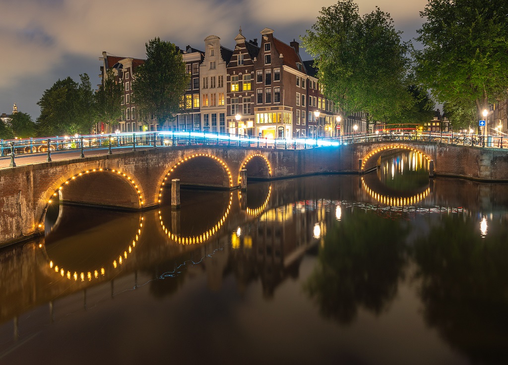 Amsterdam-ohne clear night filter.jpg